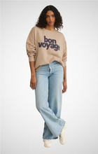 Charger l&#39;image dans la galerie, Bon Voyage Sunday Sweatshirt (8248003526864)
