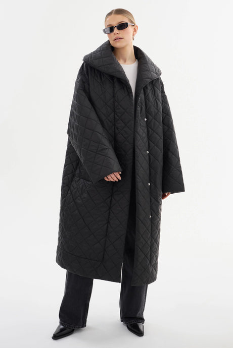 HENDRIKA | Oversized Quilted Coat (8173705101520)