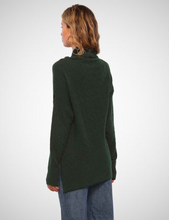 Load image into Gallery viewer, Amia Sweater (8234387570896)
