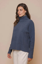 Load image into Gallery viewer, Turtleneck Sweater (7963293810896)
