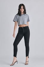 Charger l&#39;image dans la galerie, Mid Rise Crop Skinny Jeans (7888756900048)
