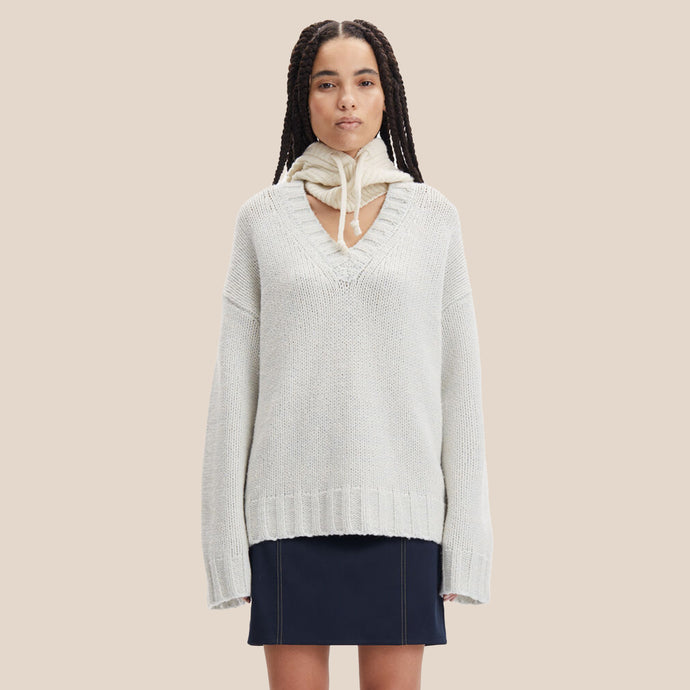 Patrie V-Neck Sweater (7857993384144)