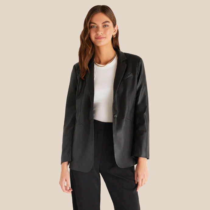 Shop Women's Jackets  Le Trunkshop - Women's Clothing Store in Montreal –  Tagged Black blazer
